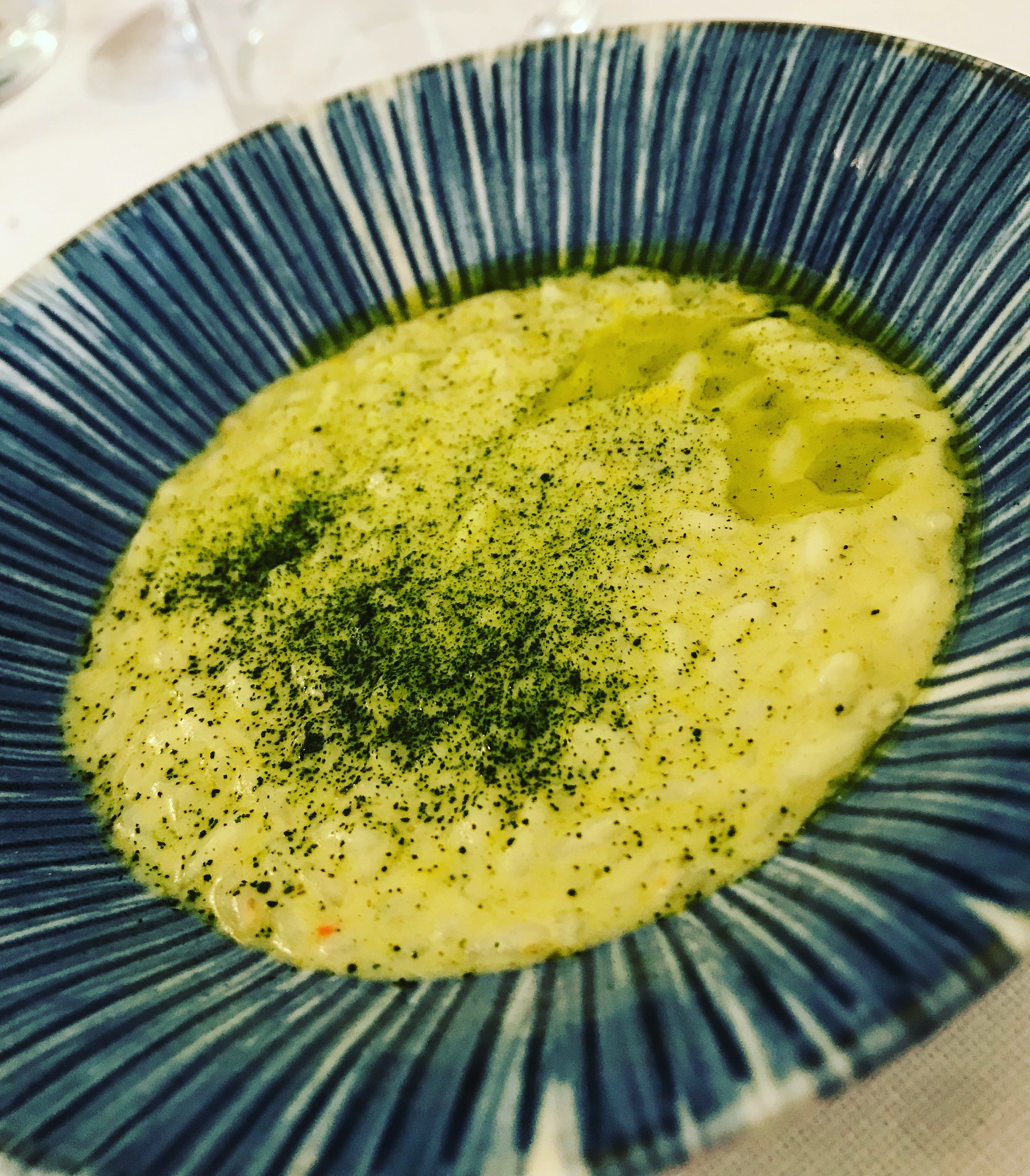 Minestra di triglie, miso e shiso ristorante giglio enoplane