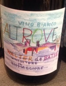 Altrove - Qualche bottiglia di vino per Natale 2016 Altrove - Qualche bottiglia di vino per Natale 2016