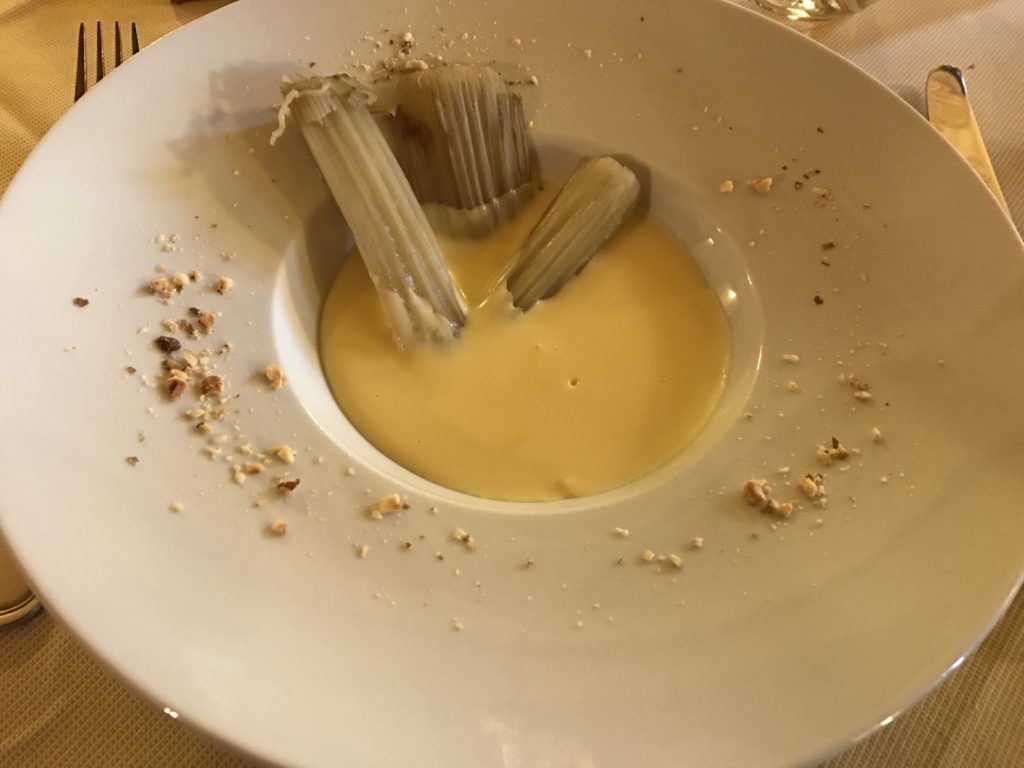 Cardo gobbo con fonduta - Locanda dell'Arco Cissone