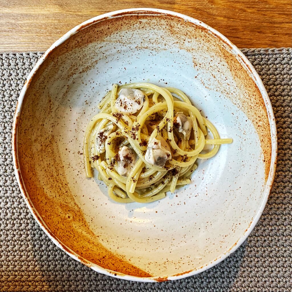Abocar due cucine Rimini Spaghetto, vongole e vino bianco Abocar due cucine Rimini Spaghetto, vongole e vino bianco