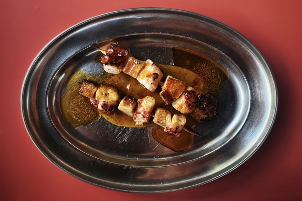 FKABAM ristorante Londra - Octopus & BAM bacon skewer & sweet sichuan