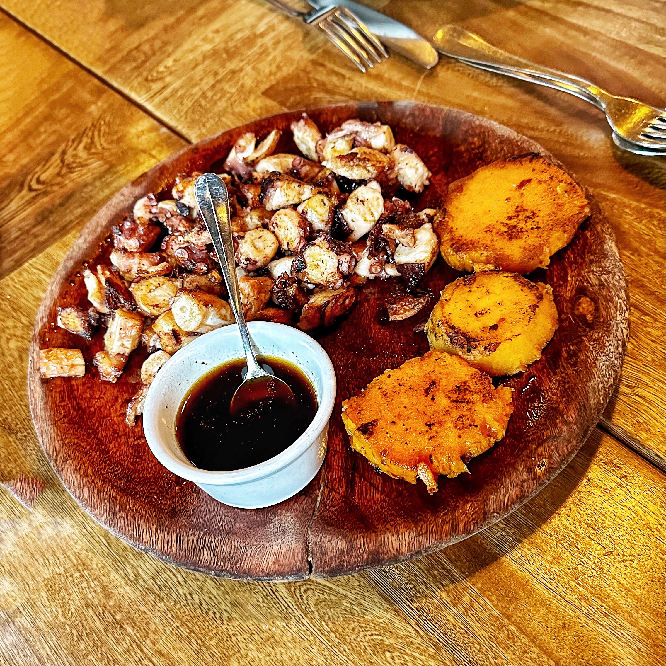 Contramar, CDMX: el menú y el punto de vista de dos extranjeros - El Coco - mejor restaurantes - Pulpo a la Brasa 