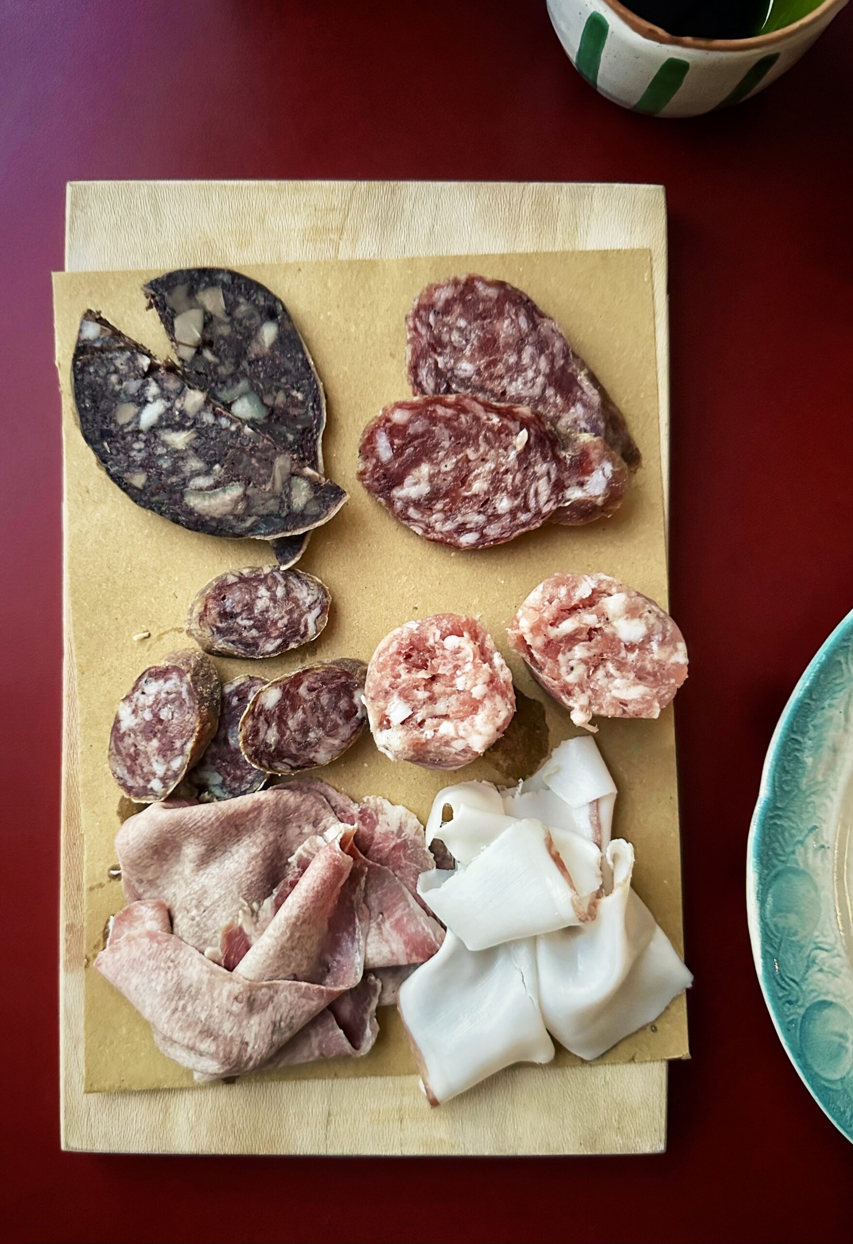 LA SOSTA, Montignoso (MC), dove il menù è la storia della famiglia BACCI - Salumi