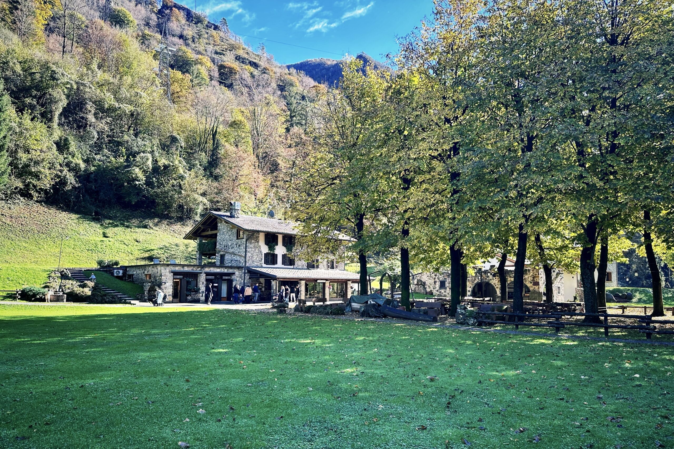 Agriturismo Ferdy Wild, Lenna (BG): l'amore è una cosa semplice, quasi... - Ferdy Wild