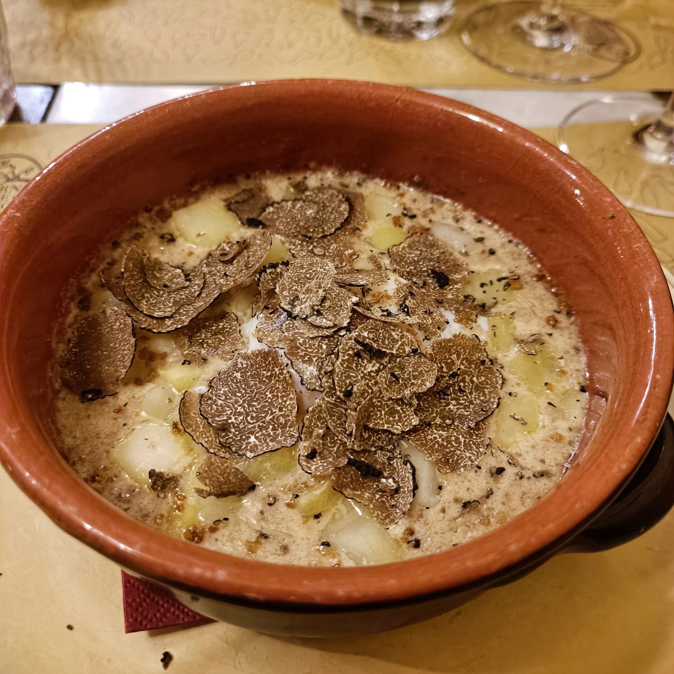 Taverna Pane e Vino: cucina tradizionale + cantina speciale nel centro di Cortona - Uovo morbido