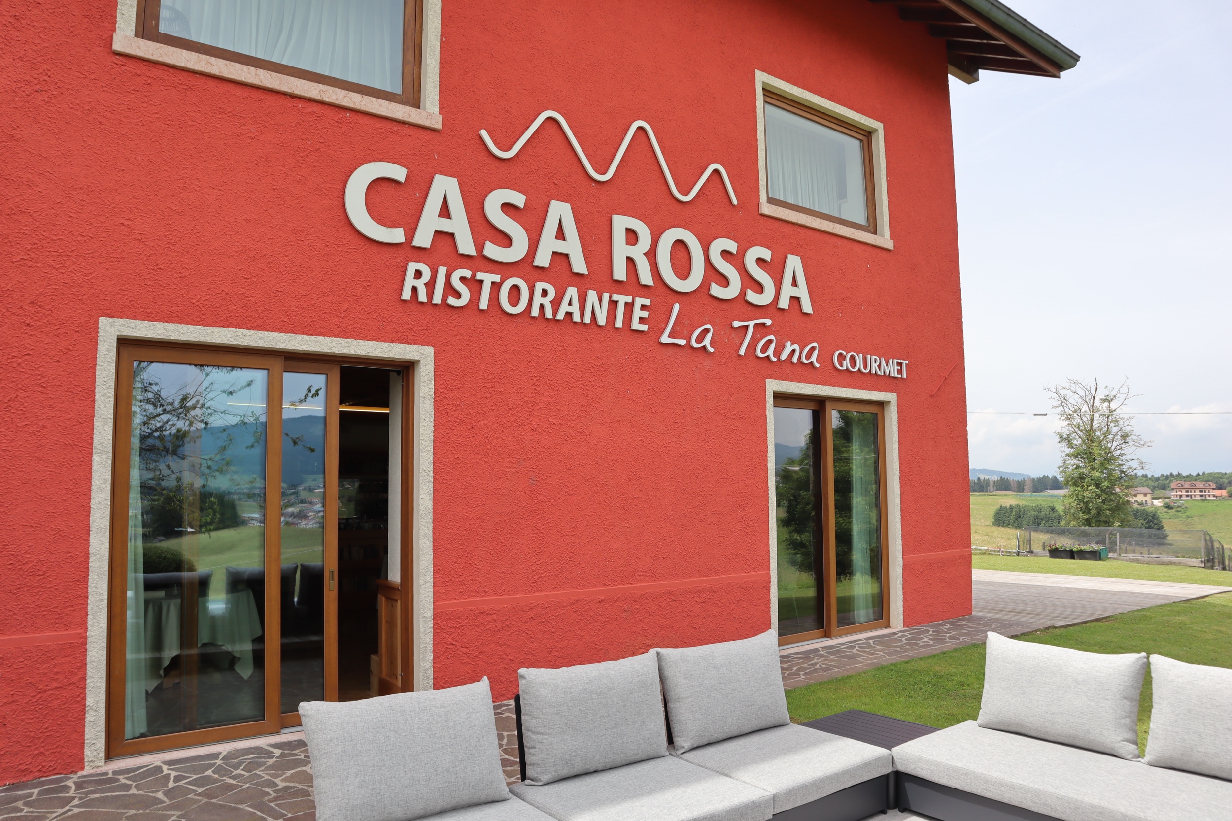 Musica da Tavola #23: LA TANA GOURMET (Asiago - VI) - Fotografie dal menù IN CAMMINO, ESTATE 2024 - Casa Rossa