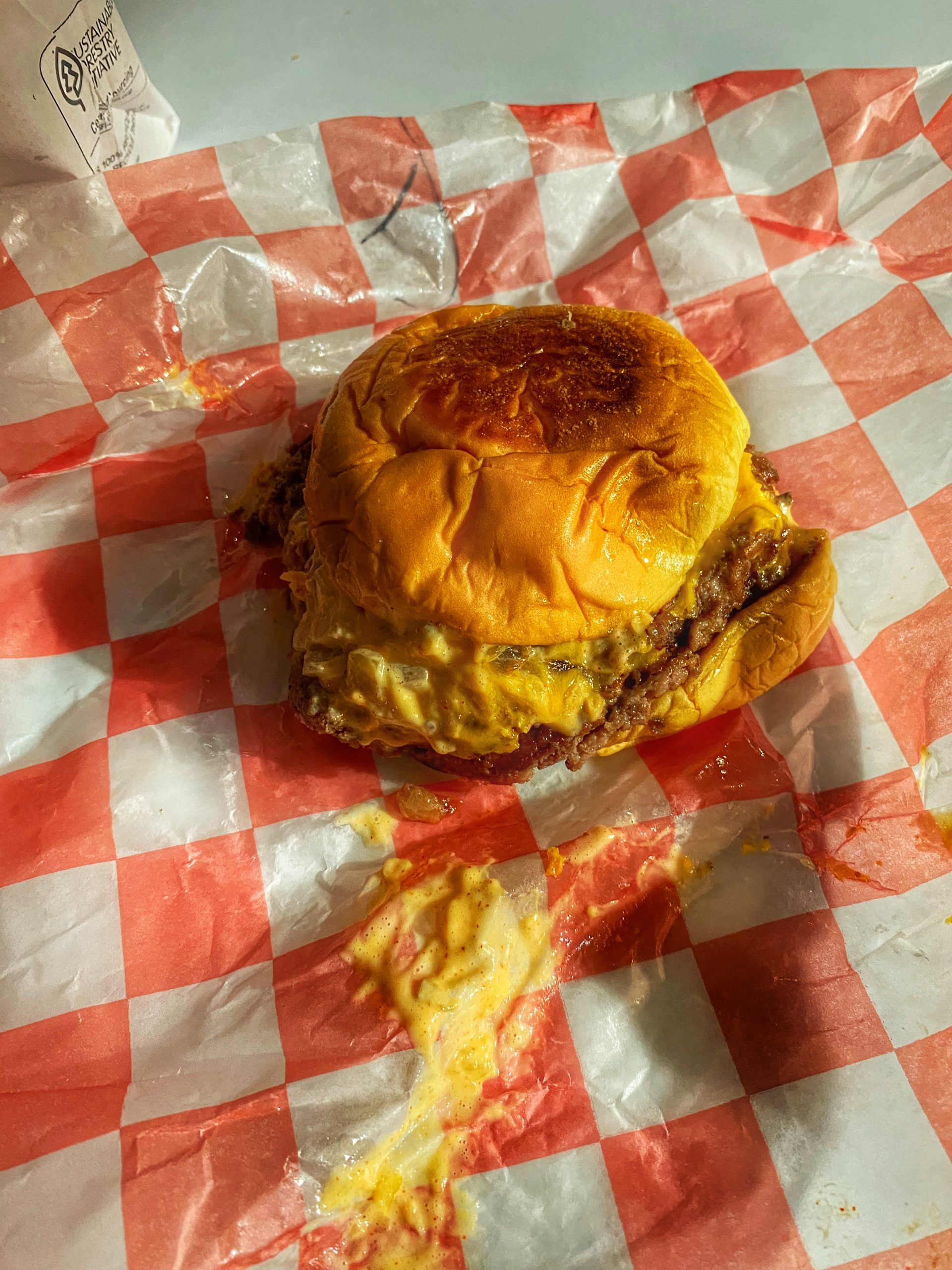 NEW YORK STREET FOOD #1: non GUIDA  su come muoversi nella "capitale americana" rischiando il come diabetico - Smash Burger