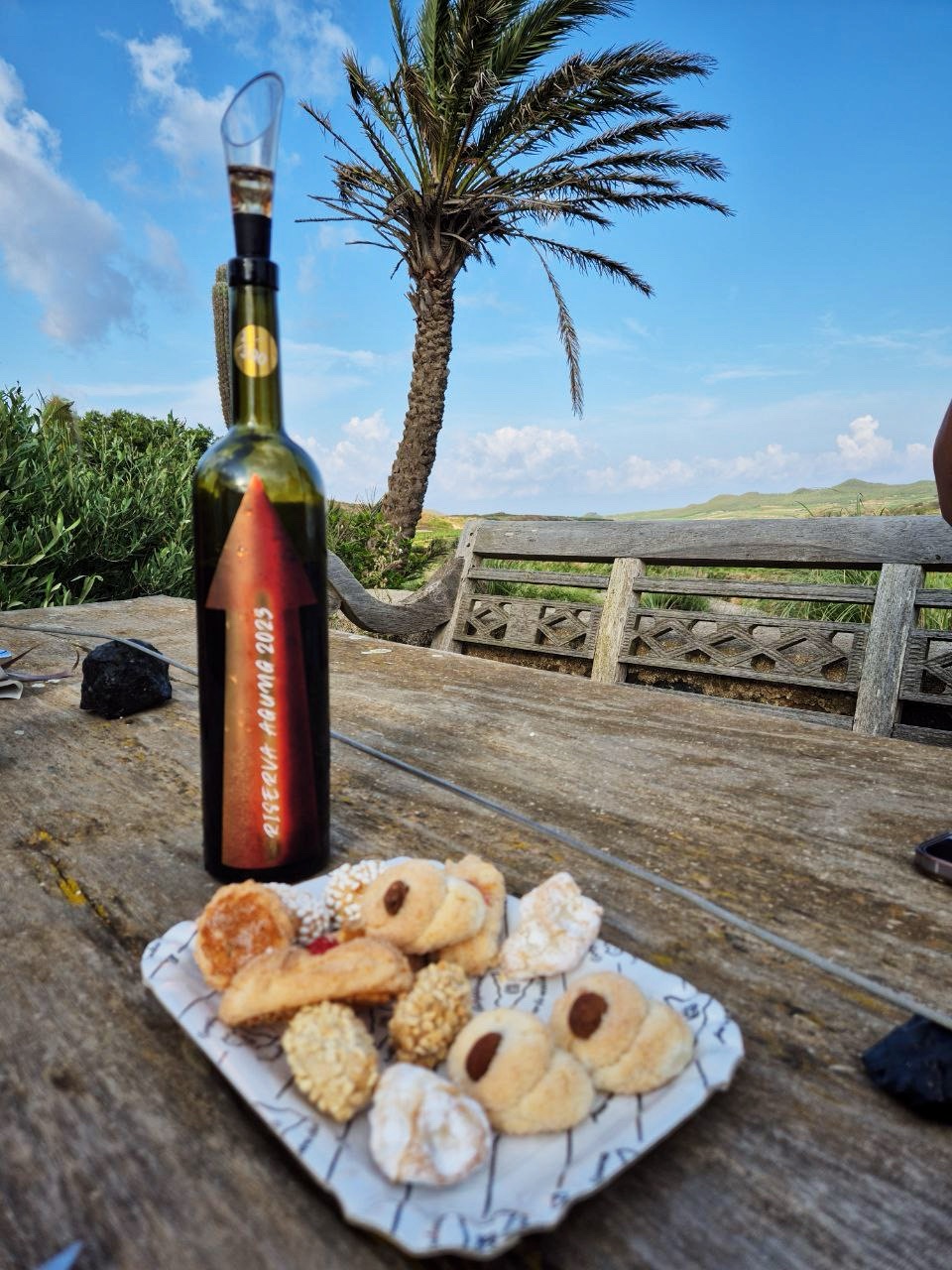 Back to PANTELLERIA #1 - Gabrio e Giotto Bini, Azienda Agricola SERRAGGHIA - Riserva Angung