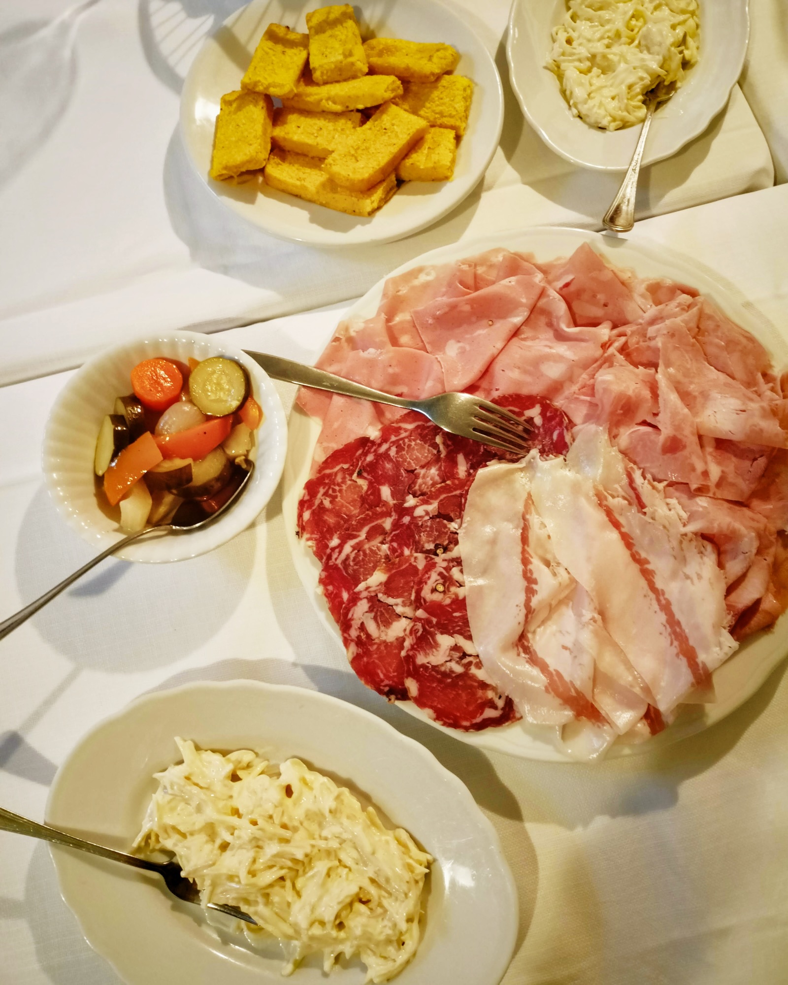 TRATTORIA DELL’ALBA, un gustoso miraggio nascosto nella nebbia della bassa cremonese - Salumi