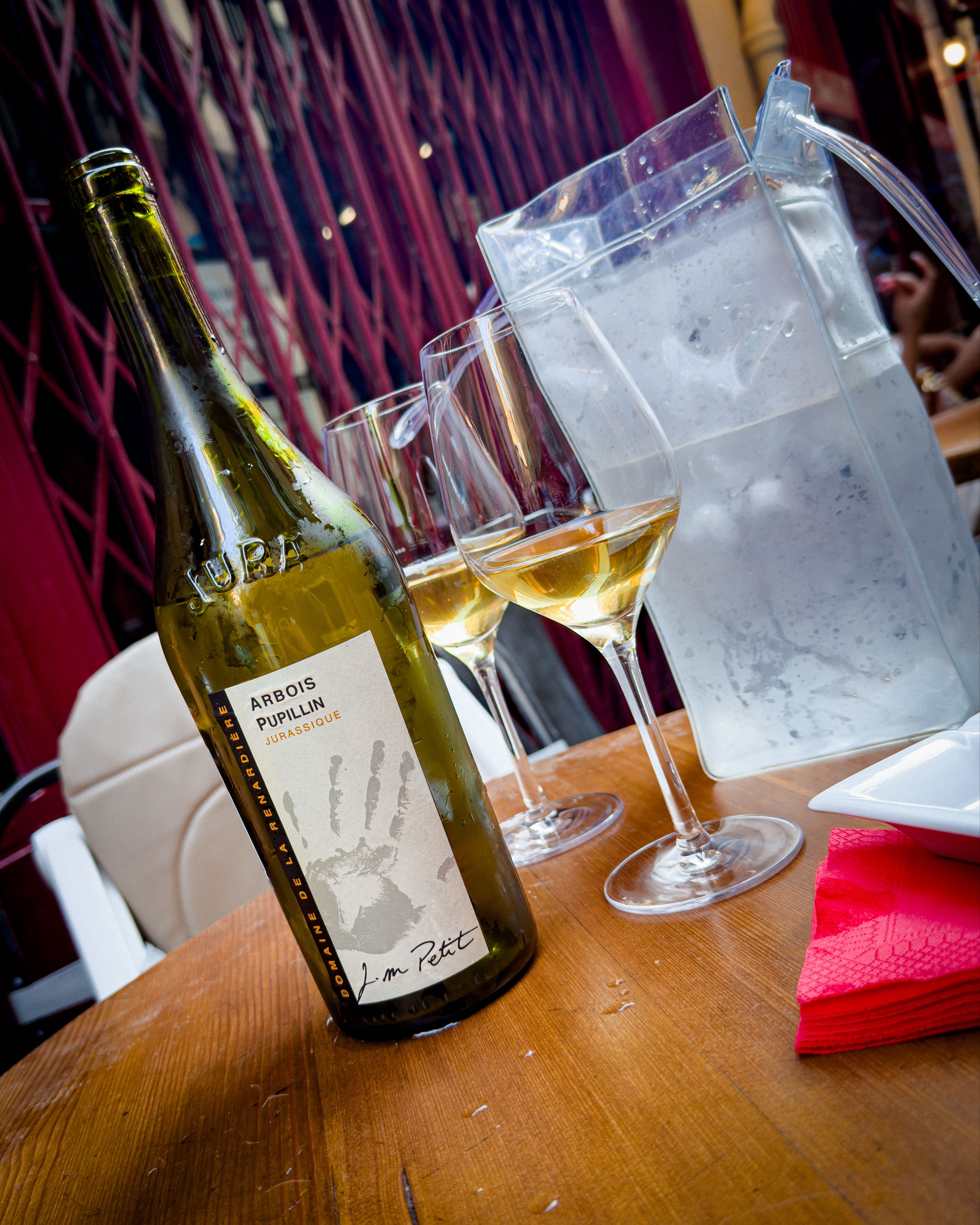 Perché questi 3 BAR-À-VIN di NIZZA funzionano così bene - BERCO e.. - Jurassique