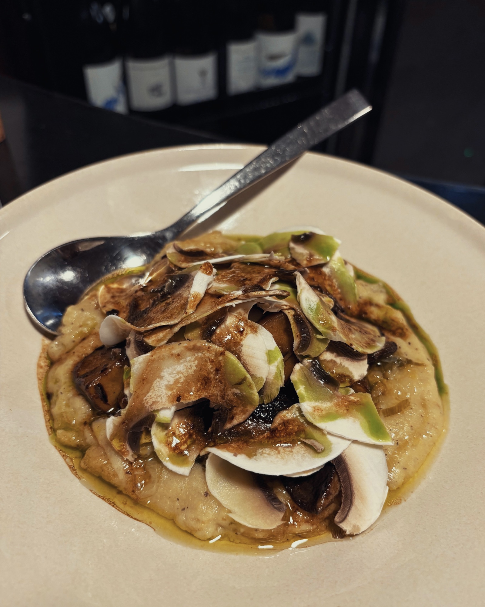 ABRUZZO magnetico: Cantina CHIESAMADRE, ACINO e altre forme di perdizione - Fracchiata