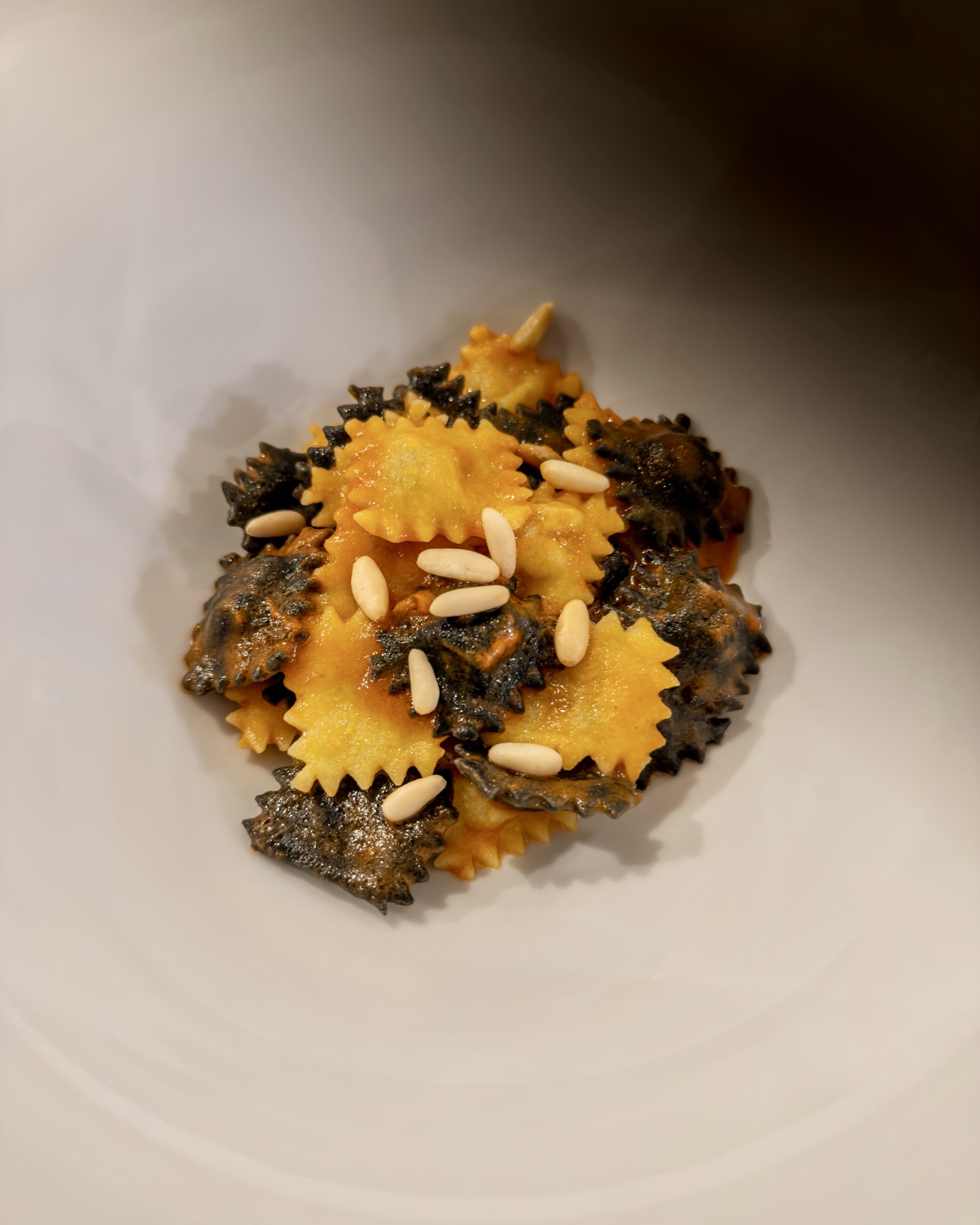 PICCOLO RISTORANTE, Sarzana: piccolo elogio della sottrazione contro il rumore di fondo - Raviolini