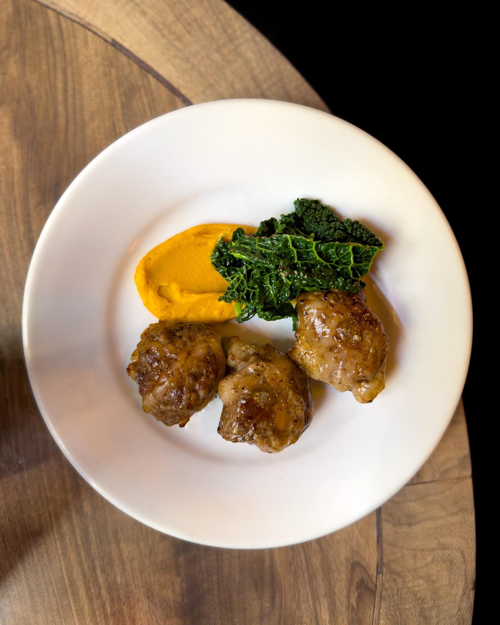 CAFFÈ DELL'OROLOGIO: l’ode non à la mode alla resistenza di una piola a San Salvario - Grive